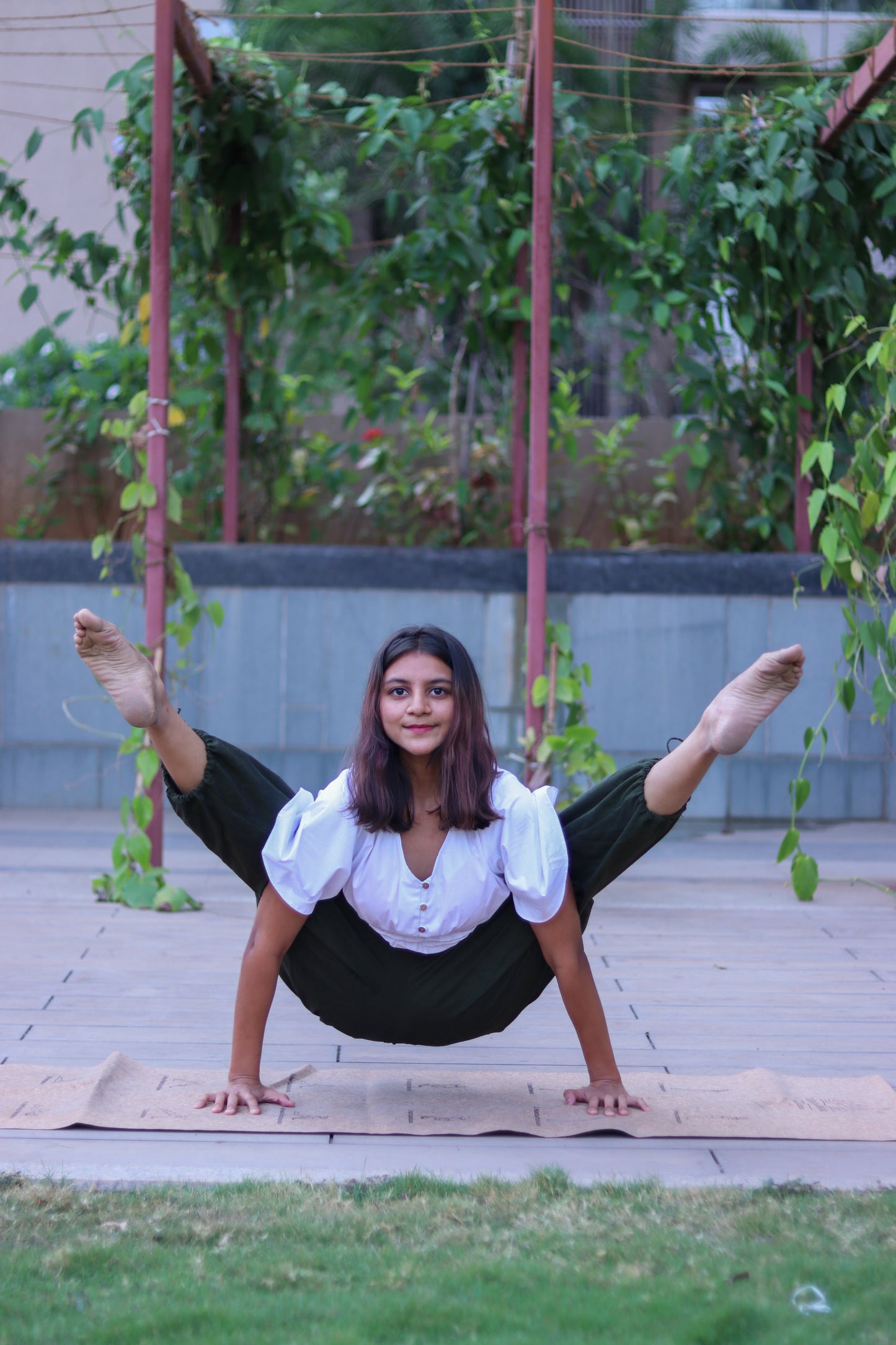 Bhakti Yoga Set- Emerald Elegance