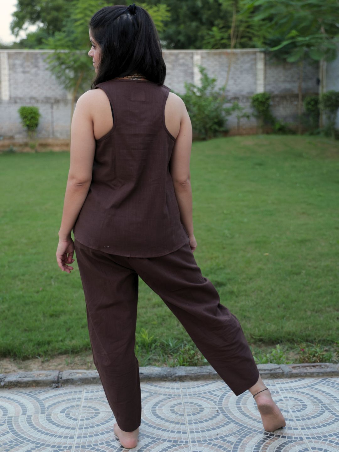 Dhara Yoga Set- Earthy Brown