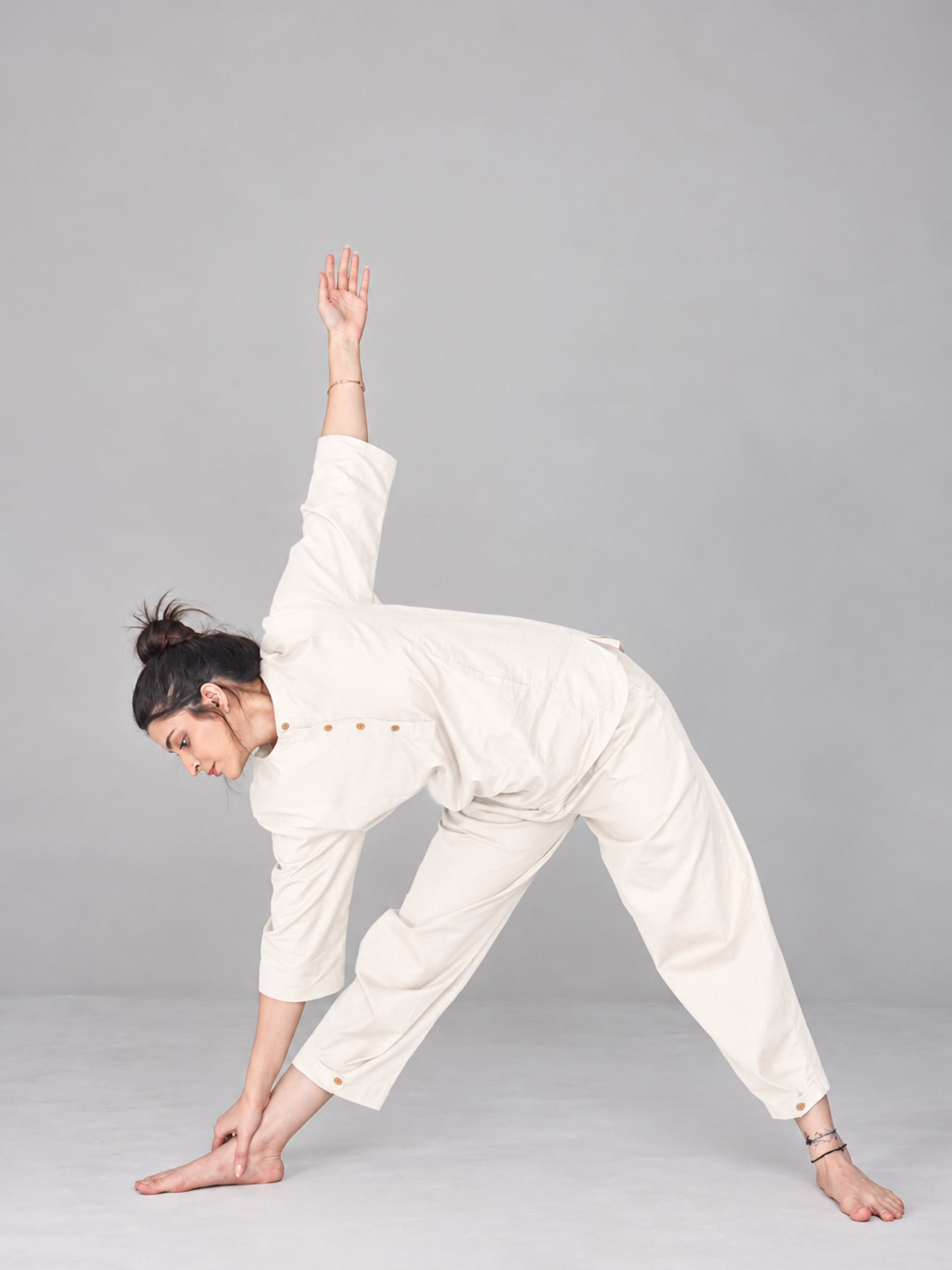Yogini 100% Cotton Yoga Set with Barrel Pant and Henley Top | Off White