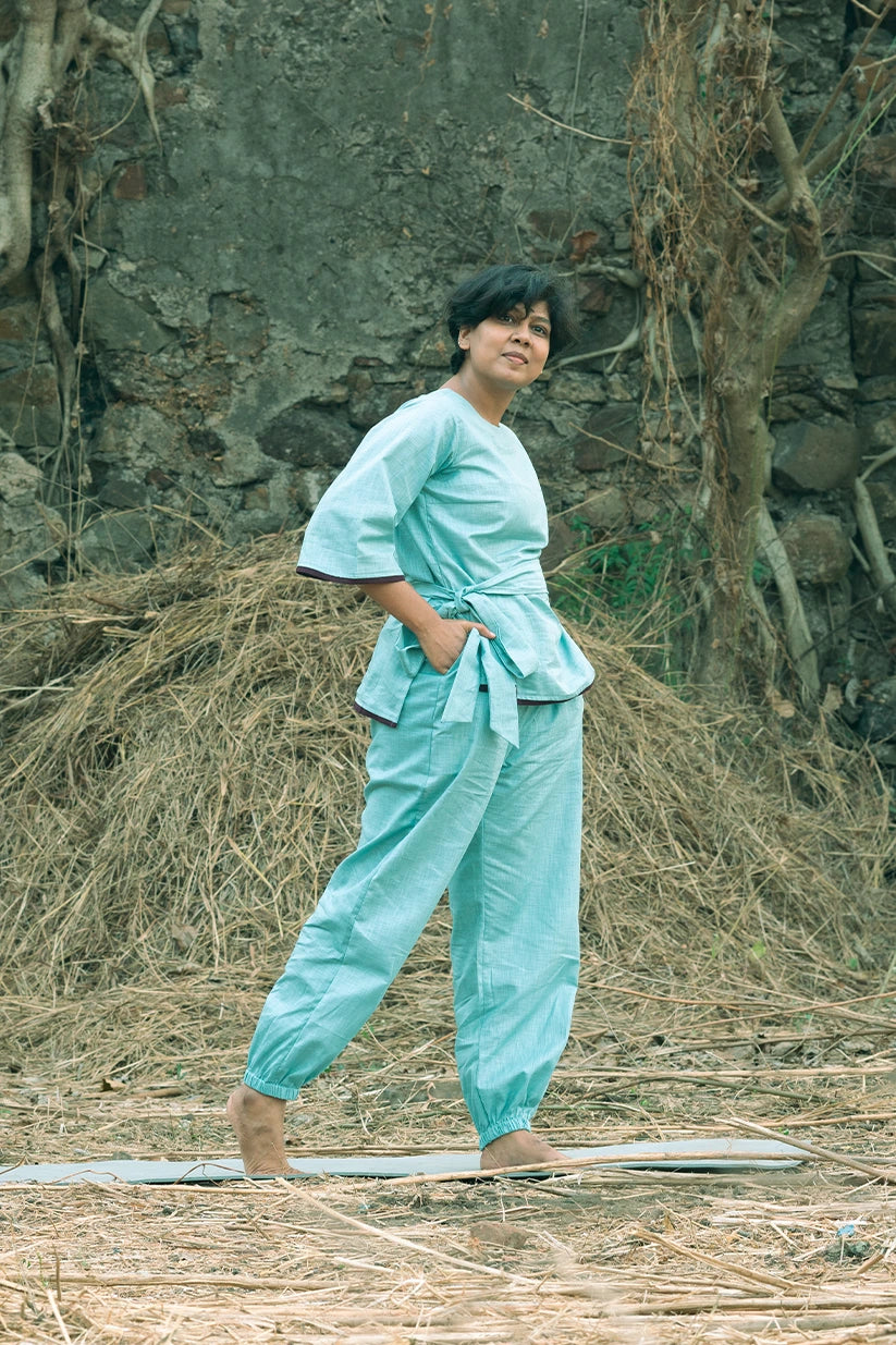 Shakti Yoga Set- Aqua Breeze