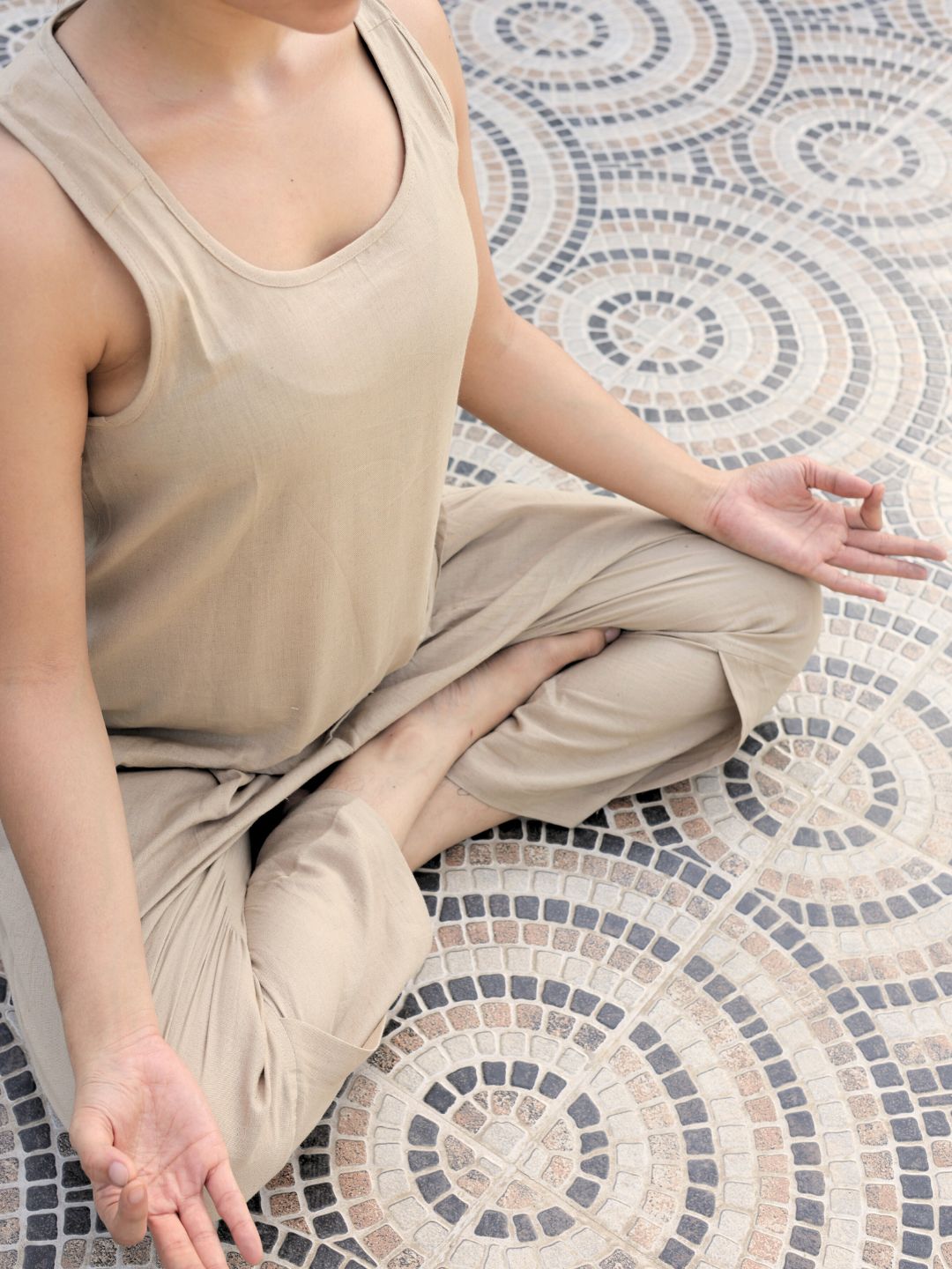 Dhara Yoga Set- Beige