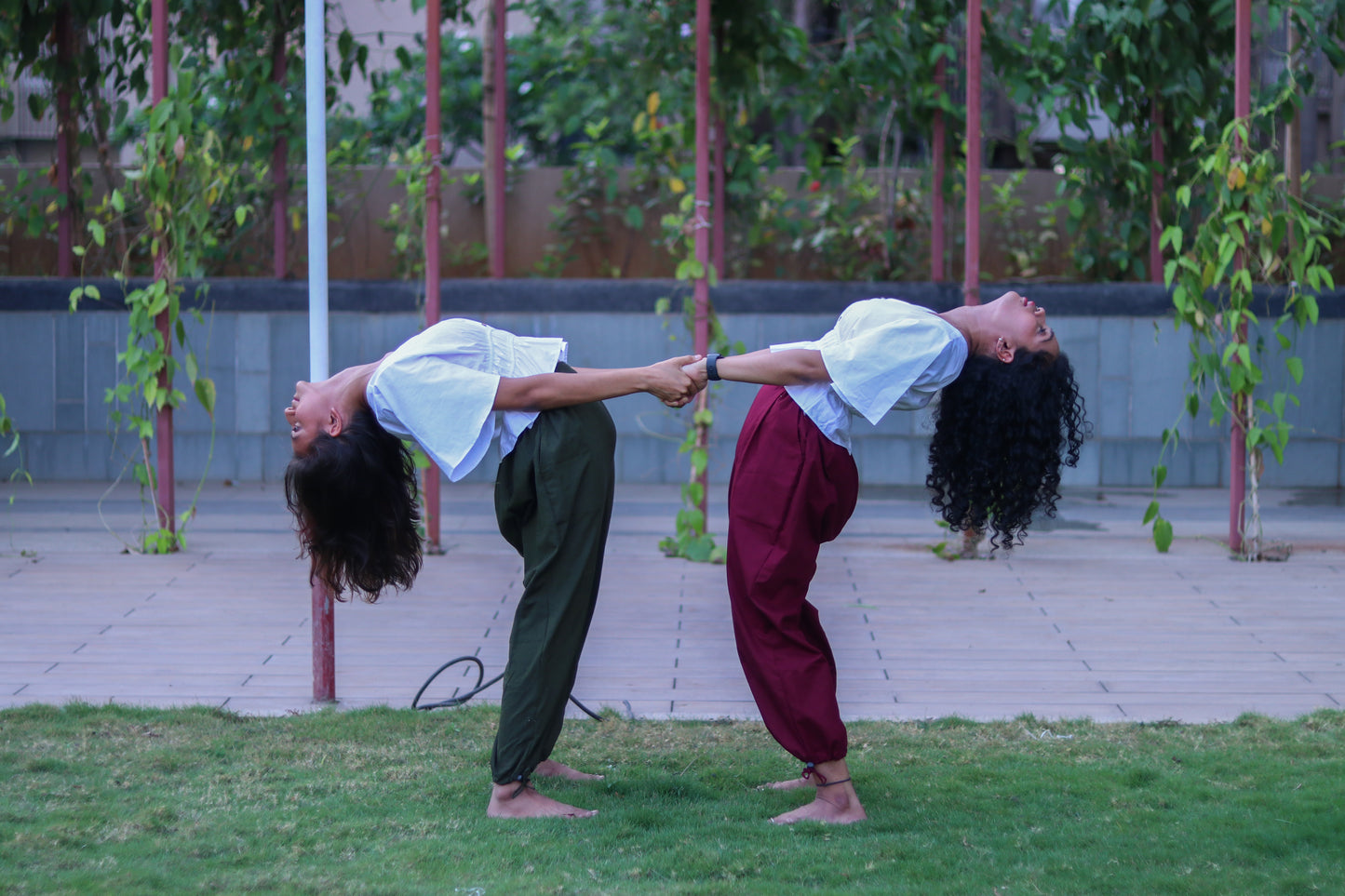 Bhakti Yoga Set- Maroon Mirrage
