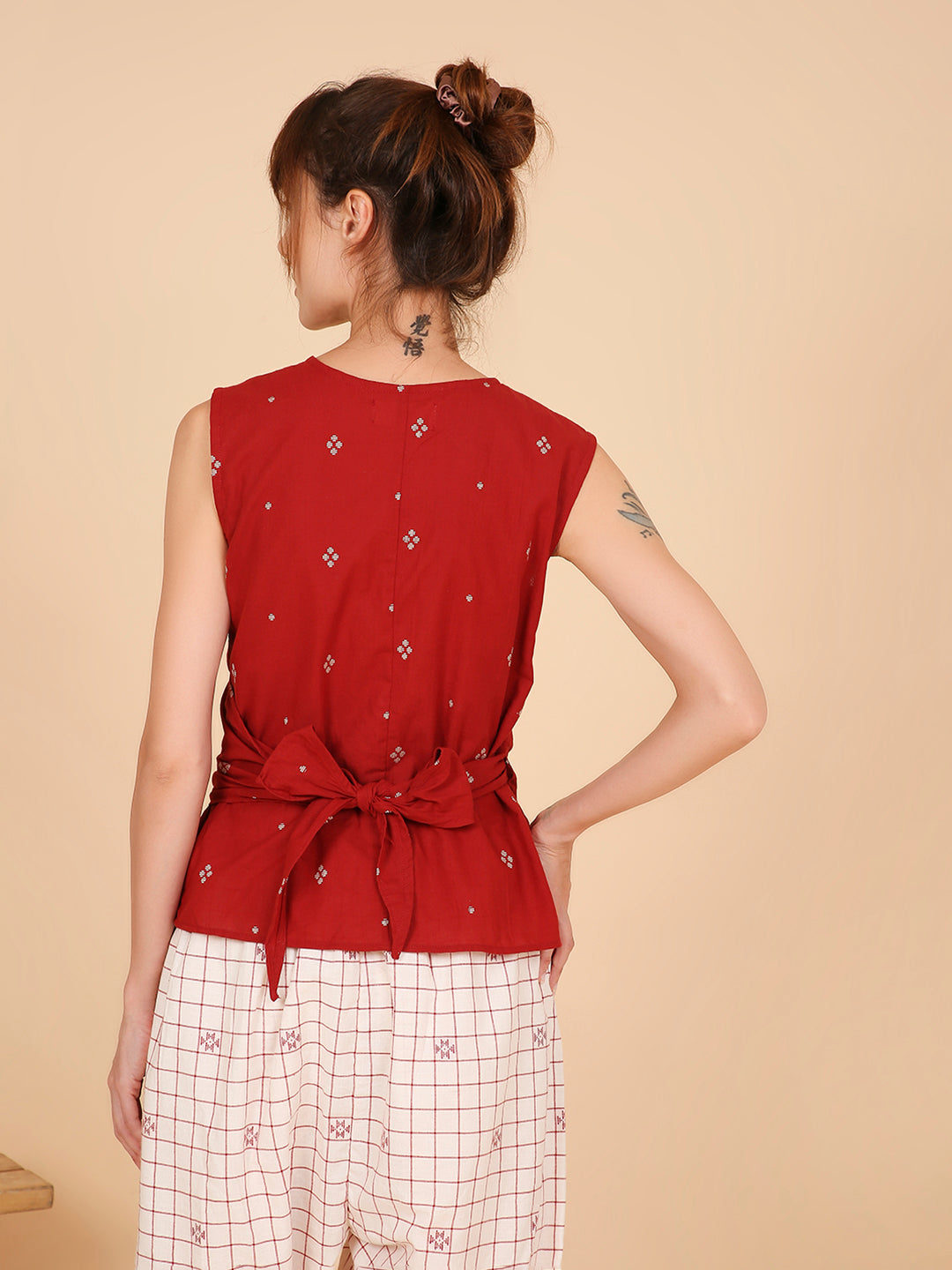 Arya Yoga Set- Kesar Kream