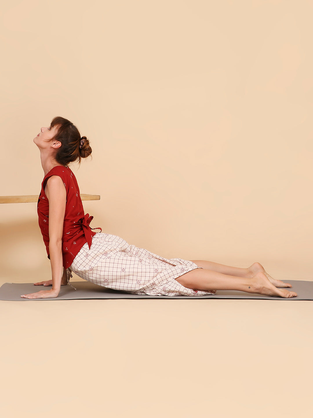 Arya Yoga Set- Kesar Kream