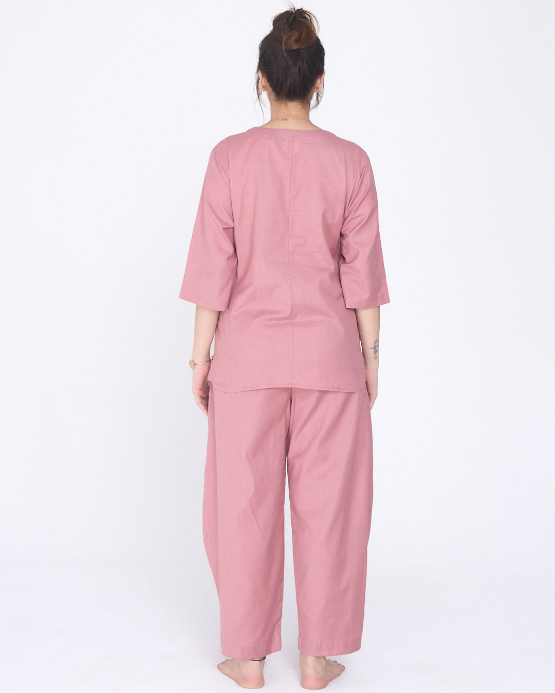 Yogini 100% Cotton Yoga Set with Barrel Pant and Henley Top| Rose Petal