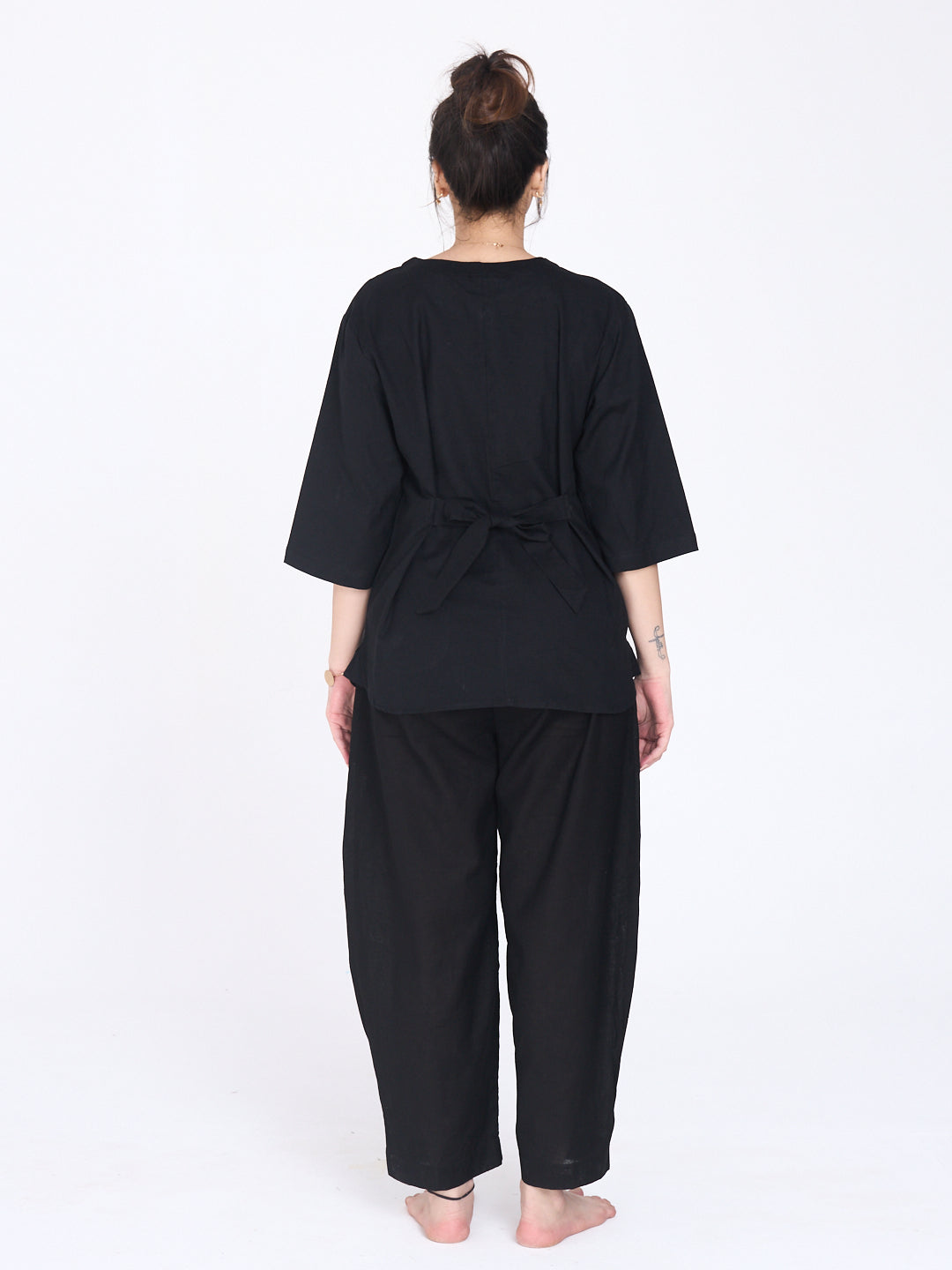 Yogini 100% Cotton Yoga Set with Barrel Pant and Henley Top | Black
